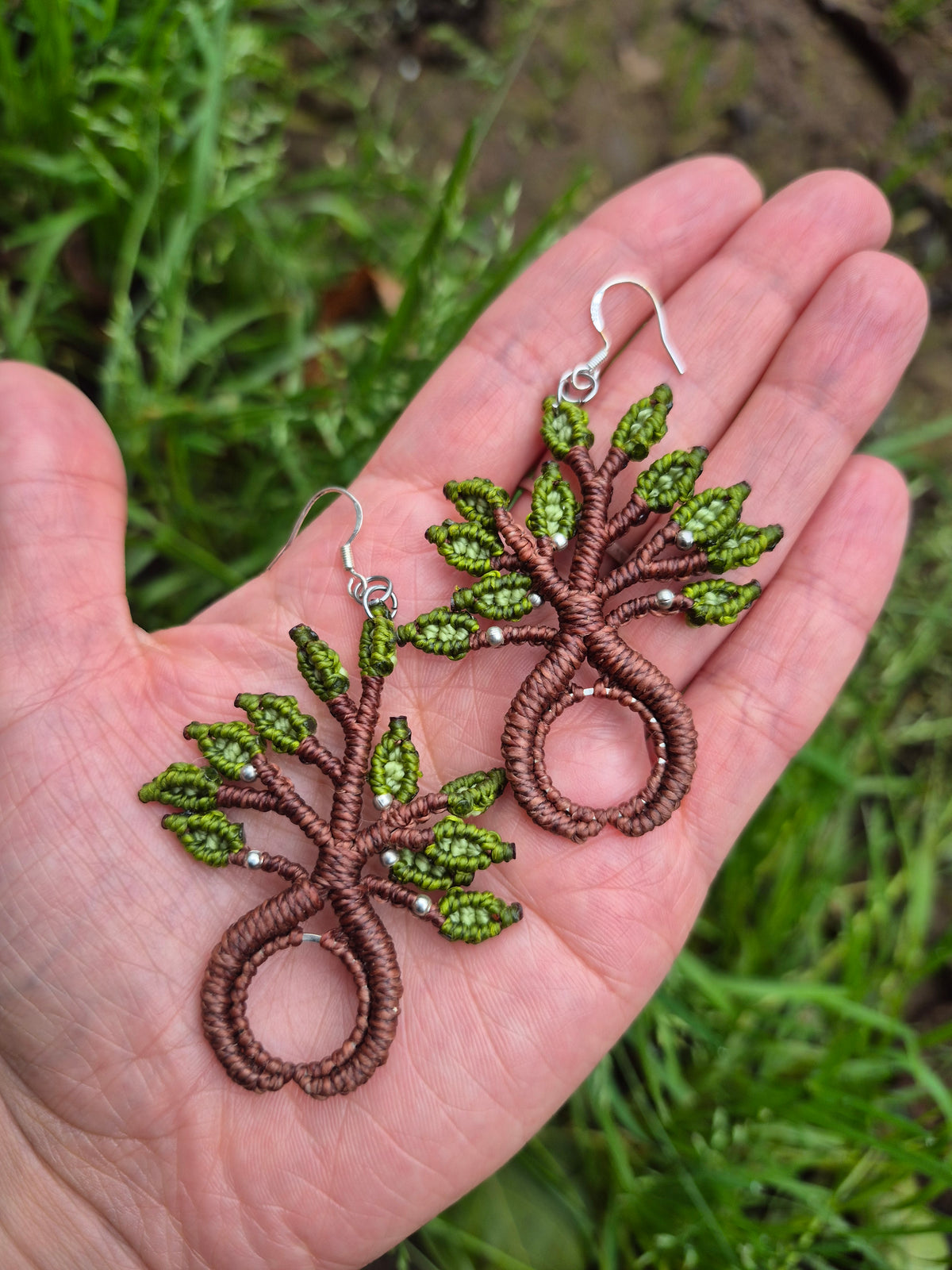 Aritos de macramé Árbol