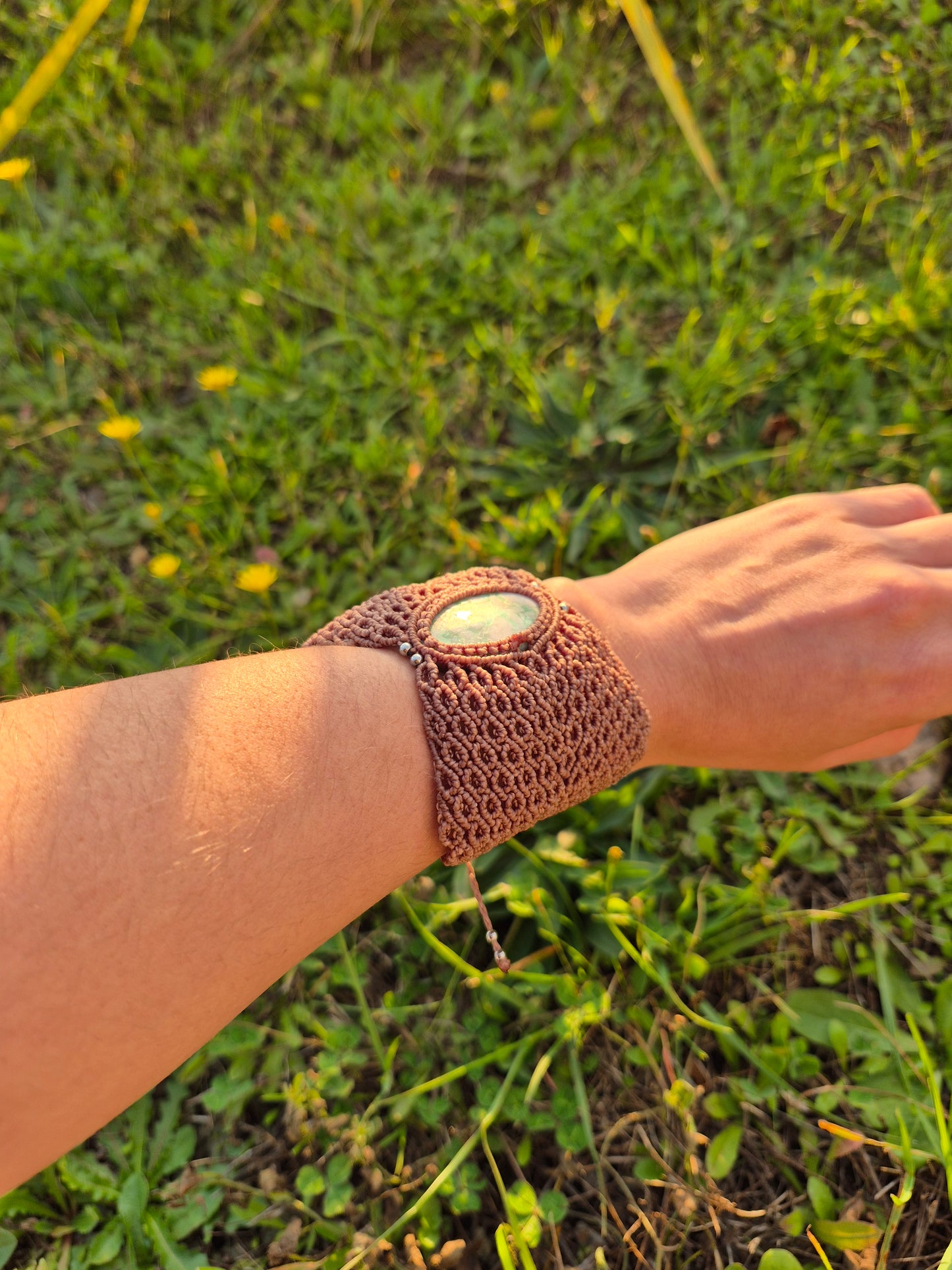 Brazalete macramé piedra variscita