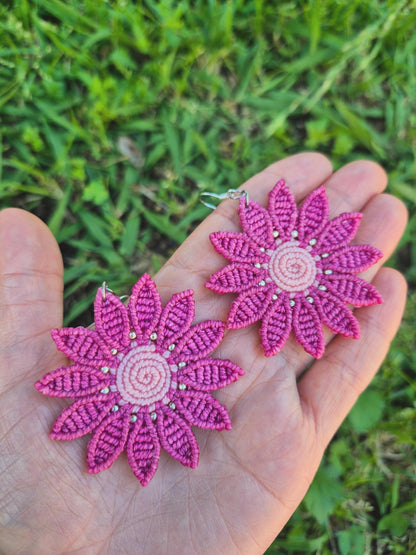 Aritos de flor diferentes colores ganchos de plata