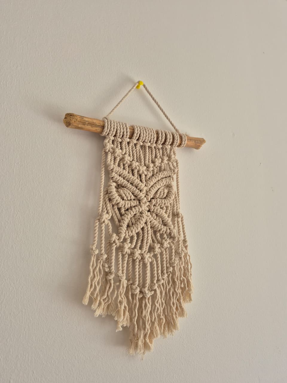 Telar de macramé mariposa