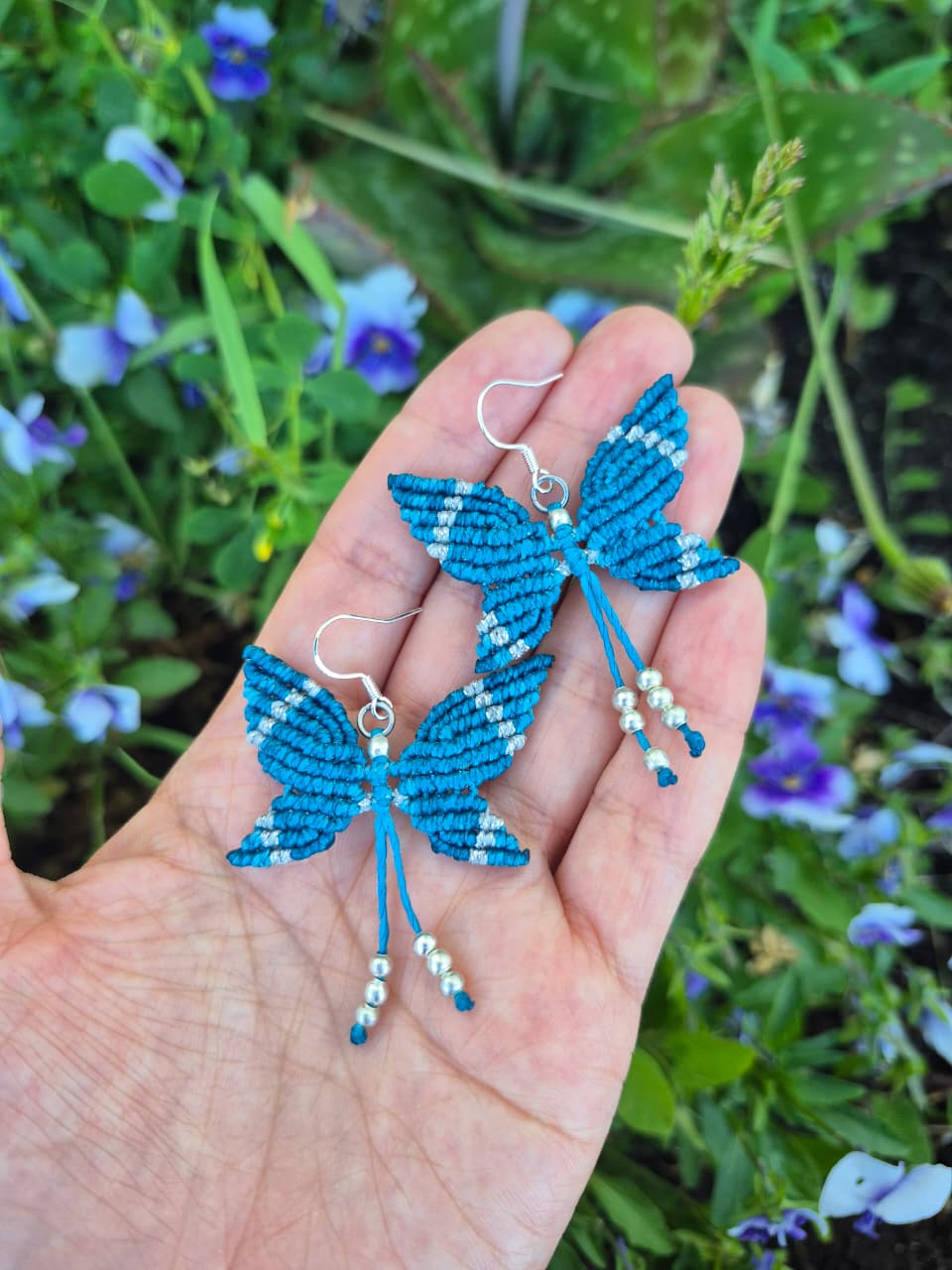 Aritos de macramé mariposa pequeña ganchos de plata 925