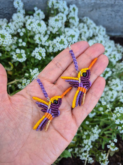 Aritos de macramé colibrí colores ganchos de plata 925