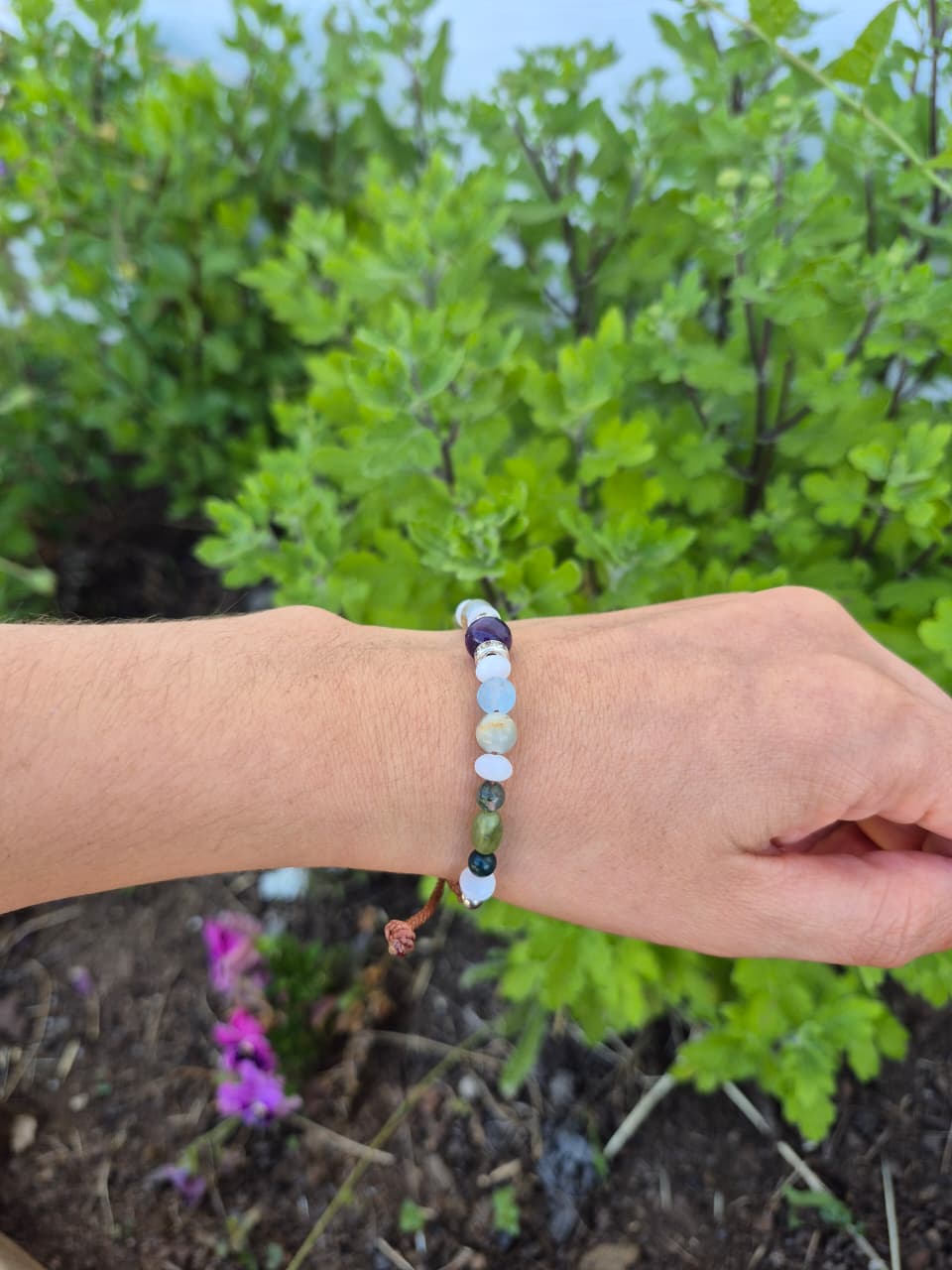 Pulsera mix piedras macramé