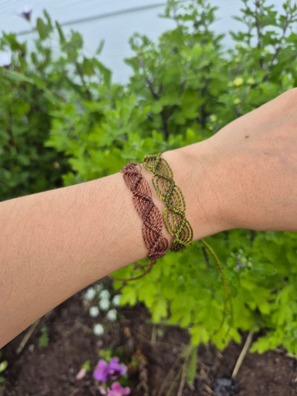 Set 2 pulseras macramé tierra