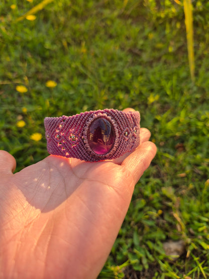 Brazalete pulsera macramé piedra amatista