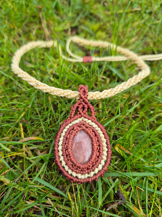 Collar macramé piedra del Sol
