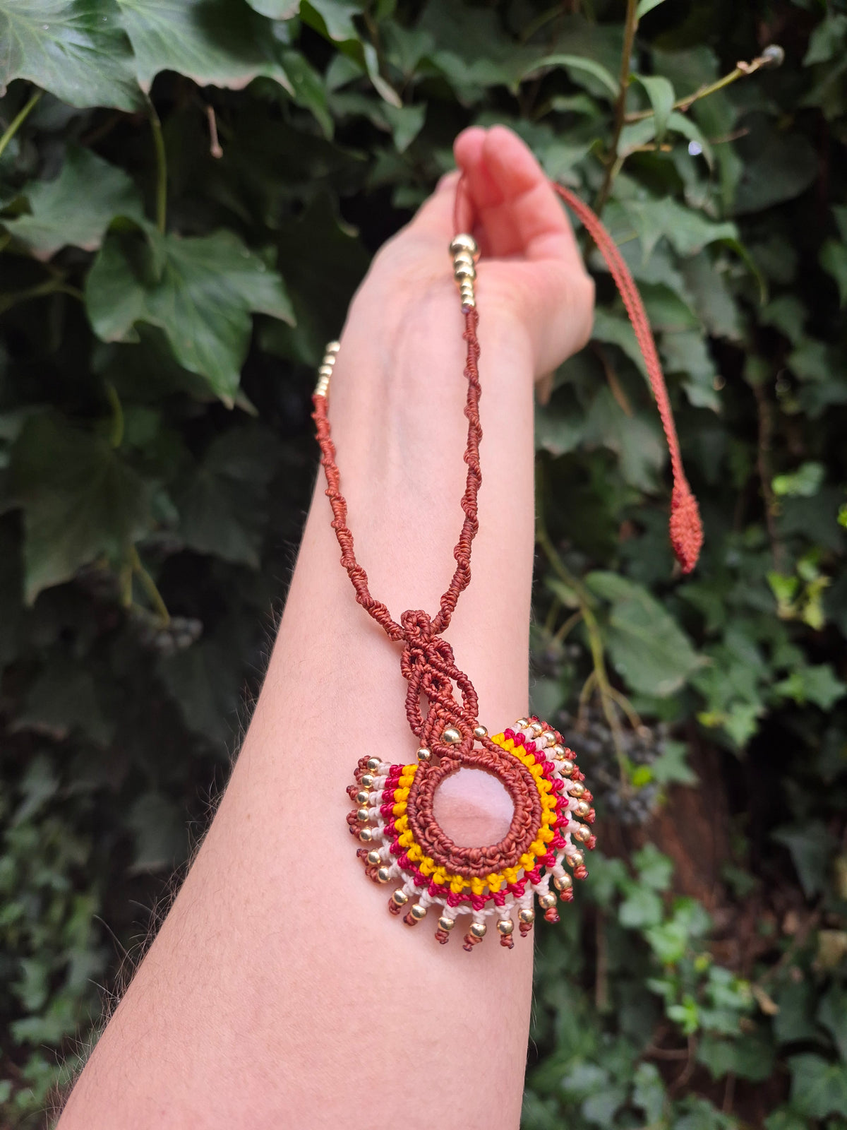 Collar de piedra solar
