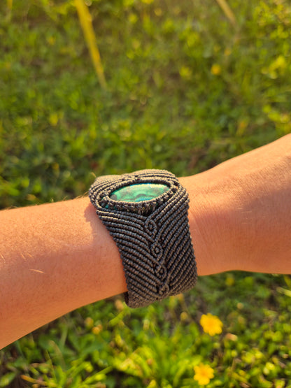 Brazalete macramé piedra crisocola con malaquita