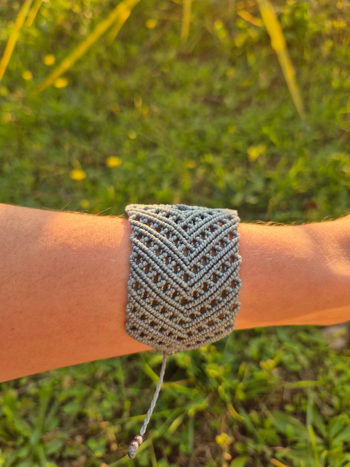 Brazalete pulsera macramé piedra jaspe cebra tamaño grande