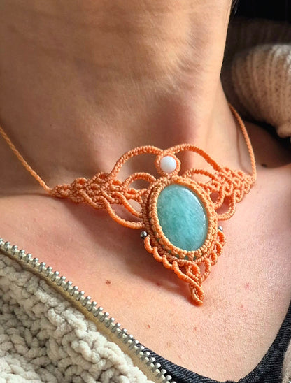 Collar choker Amazonita macramé